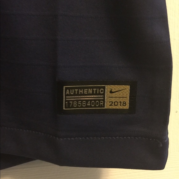 ❌ SOLD ❌. Nike PSG 2018-2019 Size M - Picture 5 of 8